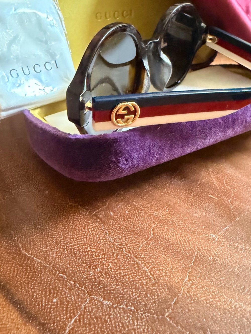 Gucci Women's Round Tortoiseshell Sunglasses - - Picture 11 of 11